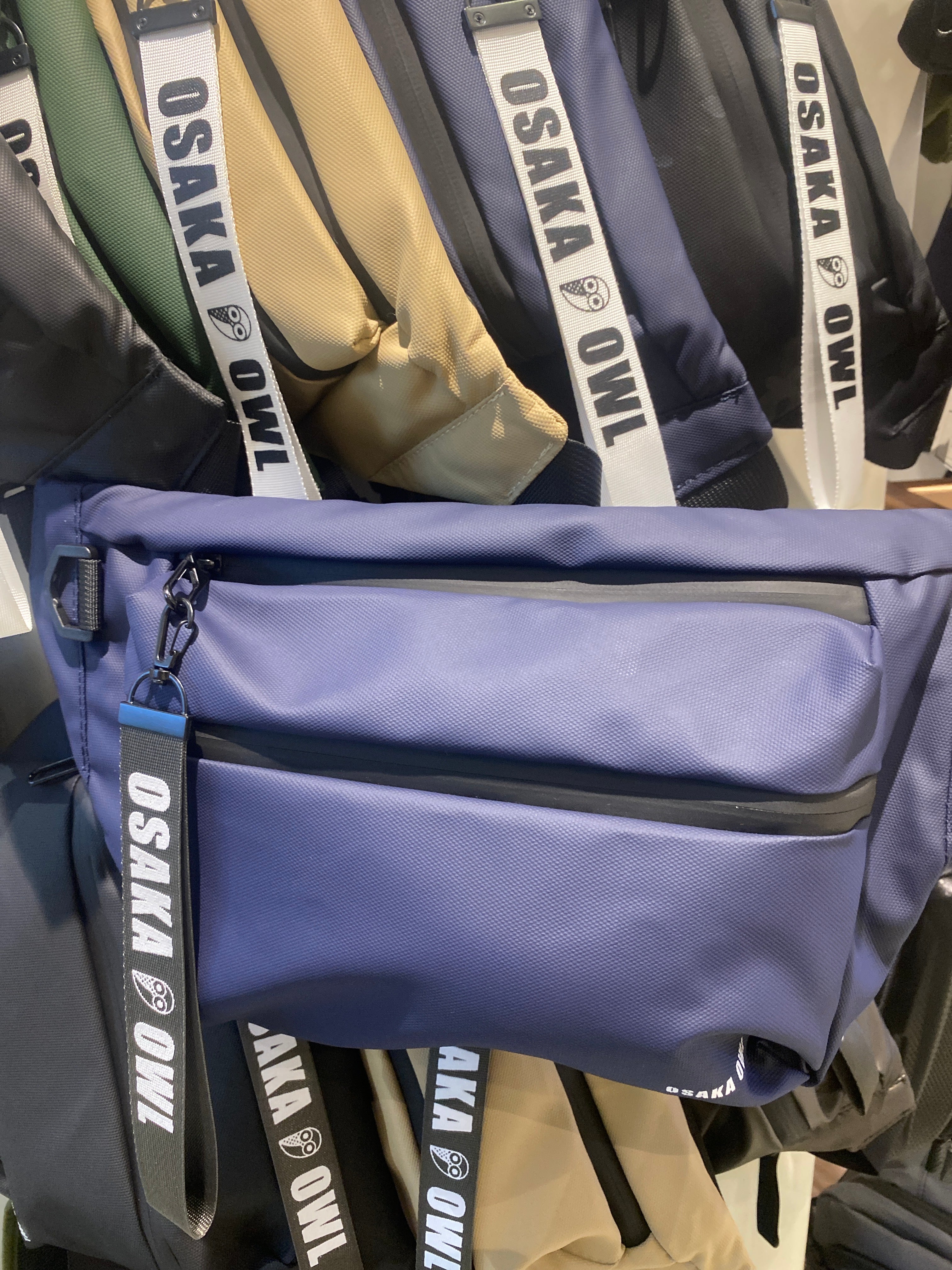 Casual Sling Bag-Medium